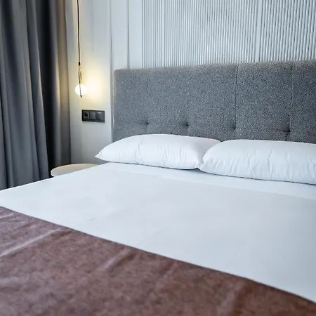 De 4* Padrón